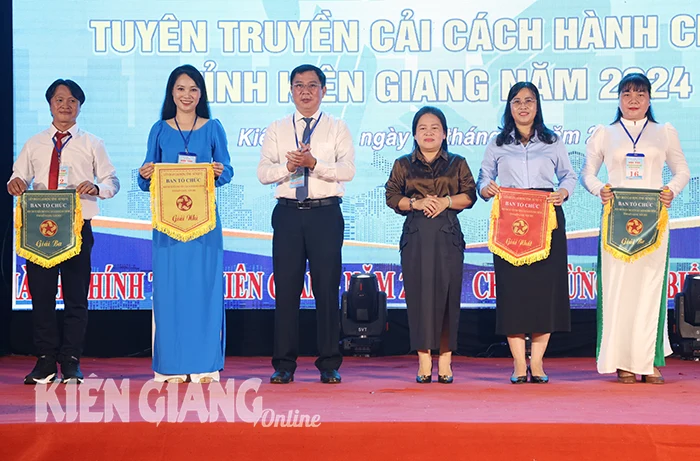 9 đội thi tuyên truyền cải cách hành chính năm 2024